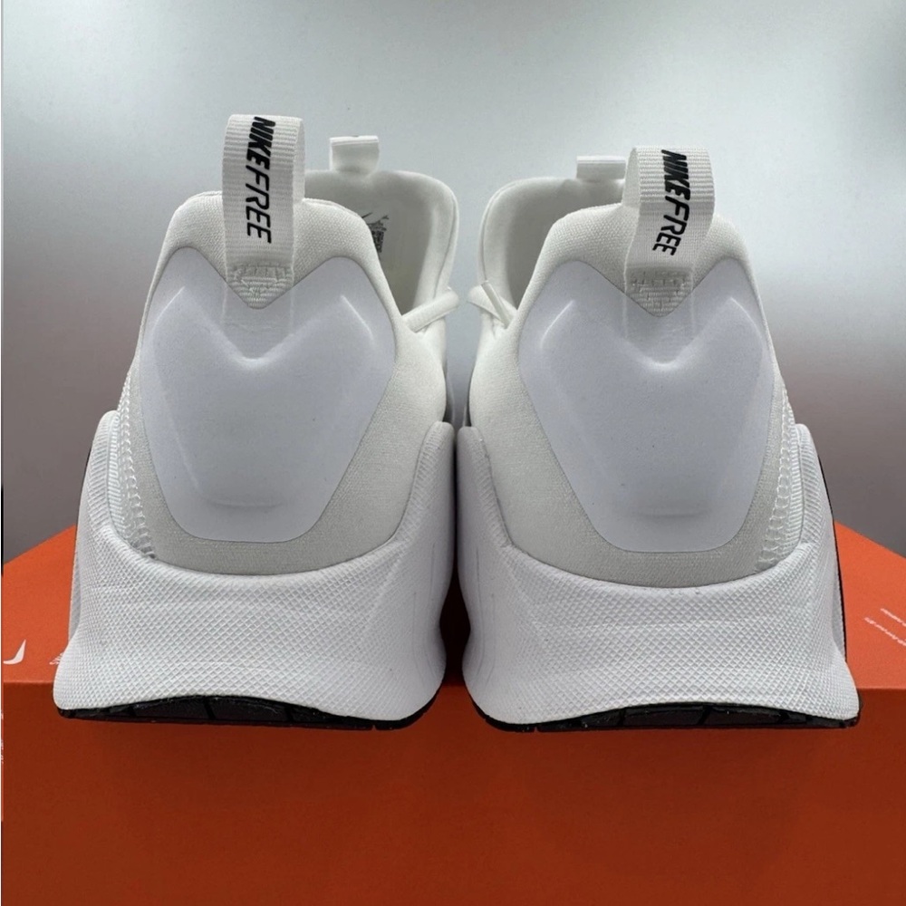 Nike Free Metcon 6 White Black BRAND NEW Multiple Sizes - Picture 4 of 7